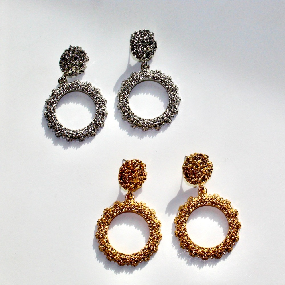 Vintage Earrings (New), (2pcs)